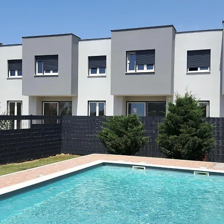 Appartamento Lug, Privlaka With Pool Privlaka (Zadar)